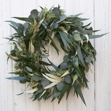 Load image into Gallery viewer, 18&quot; Willow and Silver Dollar Wreath
